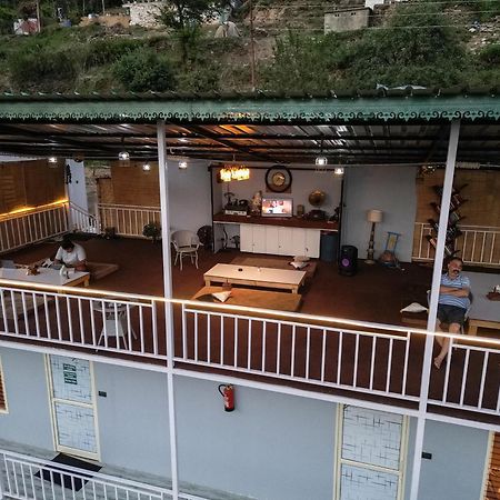 The Rare One'S Mukteshwar - Resort & Cafe Экстерьер фото