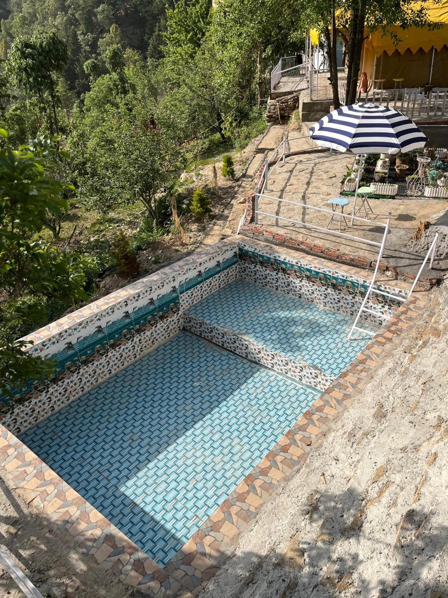 The Rare One'S Mukteshwar - Resort & Cafe Экстерьер фото